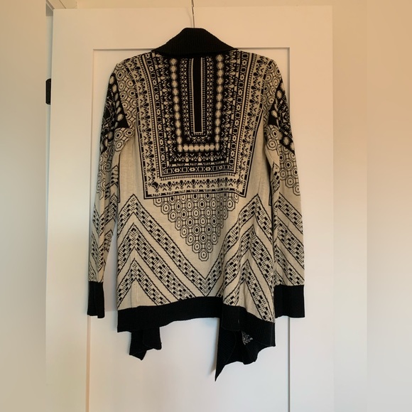 Staring at Stars UO Sweater - Picture 2 of 3